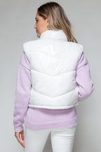 Load image into Gallery viewer, Snobbish Zip Up Turtleneck Shiny Quilted Vest
